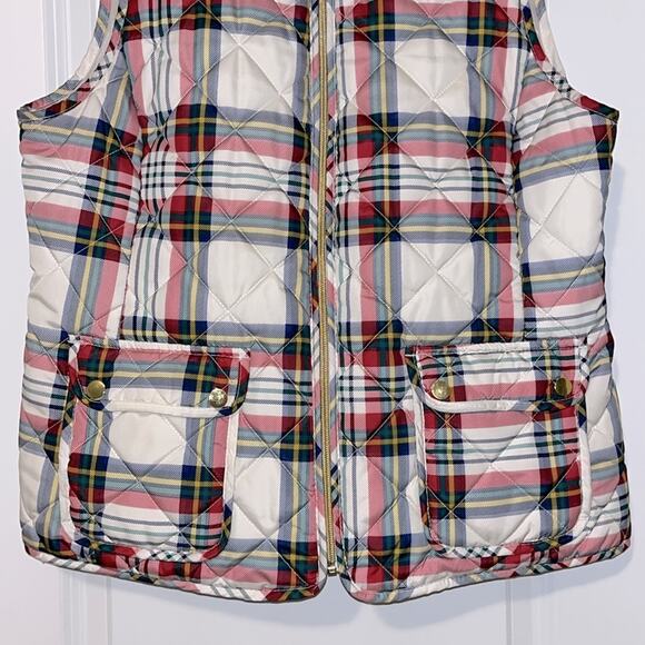 St. John's Bay Quilted Plaid Vest - Picture 3 of 11